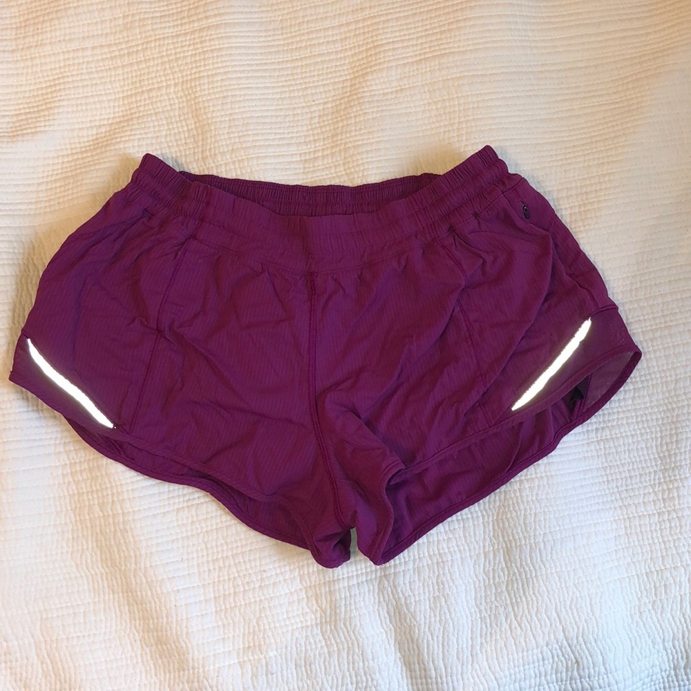 Hotty Hot Short II 2.5” purple